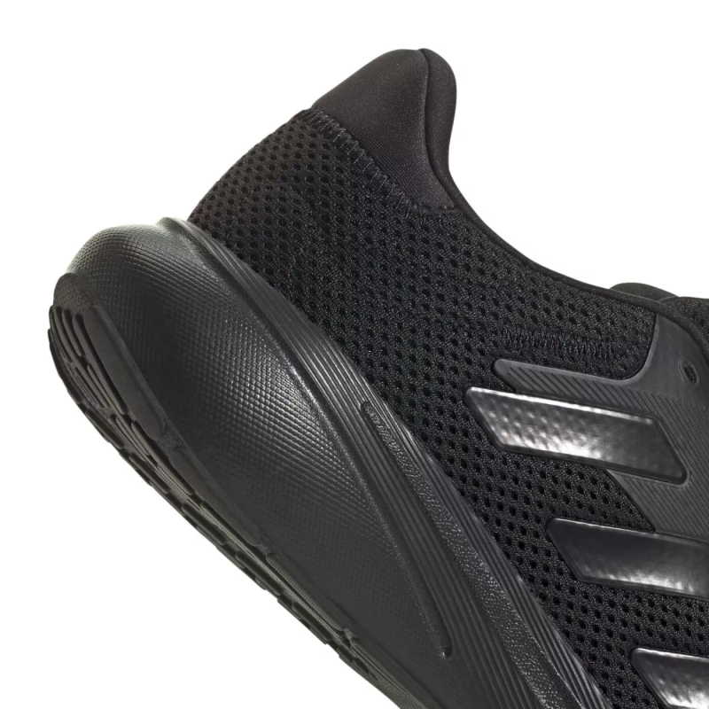 Чоловіче спортивне взуття (тренувальне) ADIDAS-Response Runner M core black/core black/core black Чоловіче спортивне взуття (тренувальне) ADIDAS-Response Runner M core black/core black/core black -